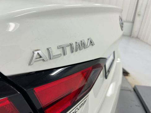 Used 2019 Nissan Altima 2.5 S FWD image 26