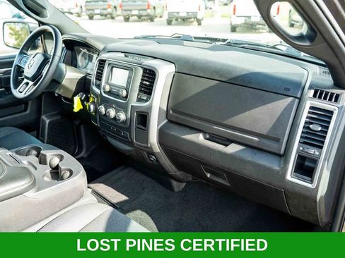 Used 2024 RAM 1500 Warlock RWD image 27