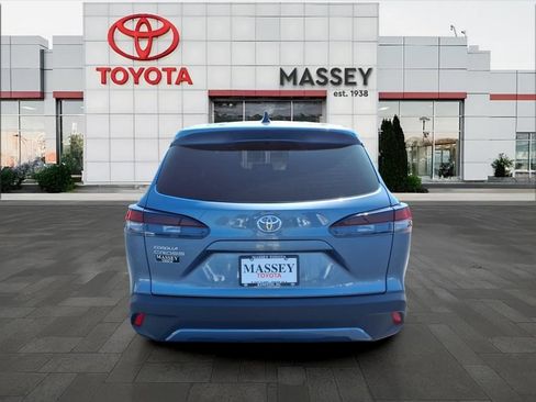 Used 2026 Toyota Corolla Cross L FWD image 4