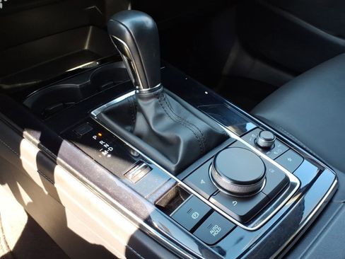 Used 2024 MAZDA CX-30 AWD 2.5 S w/ Preferred Package image 16