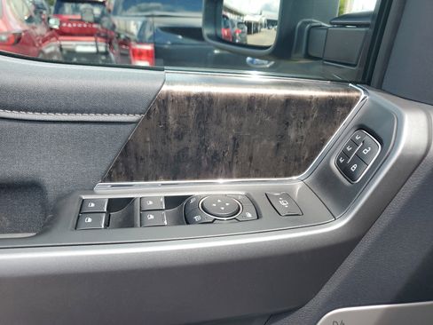 New 2026 Ford F250 Lariat w/ Black Appearance Package image 14