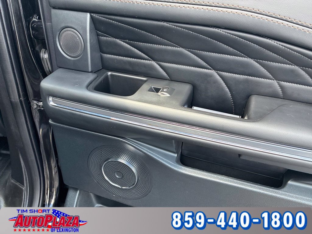 Used 2021 Ford Expedition Max Platinum AWD/4WD image 31
