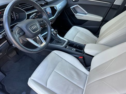 Used 2025 Audi Q3 2.0T Premium AWD/4WD image 9