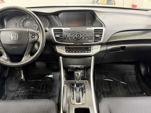 Used 2014 Honda Accord Sport image 25