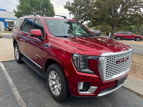 Used 2022 GMC Yukon Denali w/ Max Trailering Package AWD/4WD image 3