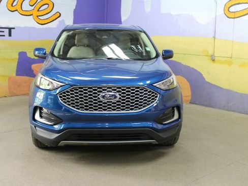 Used 2023 Ford Edge SEL AWD/4WD image 4