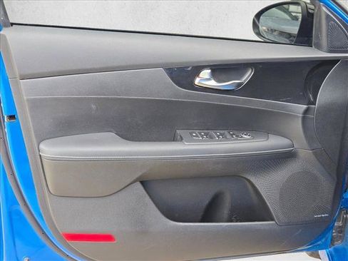 Used 2023 Kia Forte GT-Line w/ GT-Line Premium Package FWD image 10