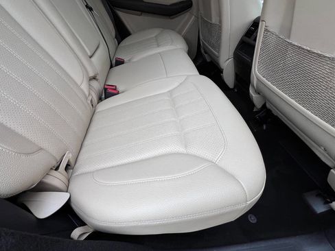 Used 2017 Mercedes-Benz GLE 350 image 25
