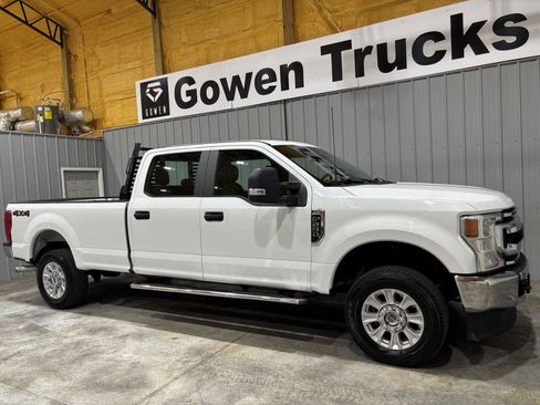 Used 2022 Ford F250 XL w/ STX Appearance Package AWD/4WD image 3