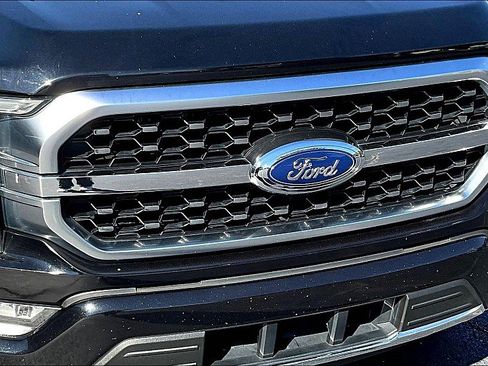 Used 2021 Ford F150 Platinum RWD image 29
