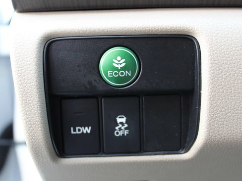 Used 2015 Honda Accord EX-L image 30