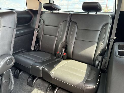 Used 2019 GMC Acadia Denali FWD image 24