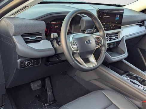 New 2026 Ford Explorer Active w/ Active Comfort Package image 3