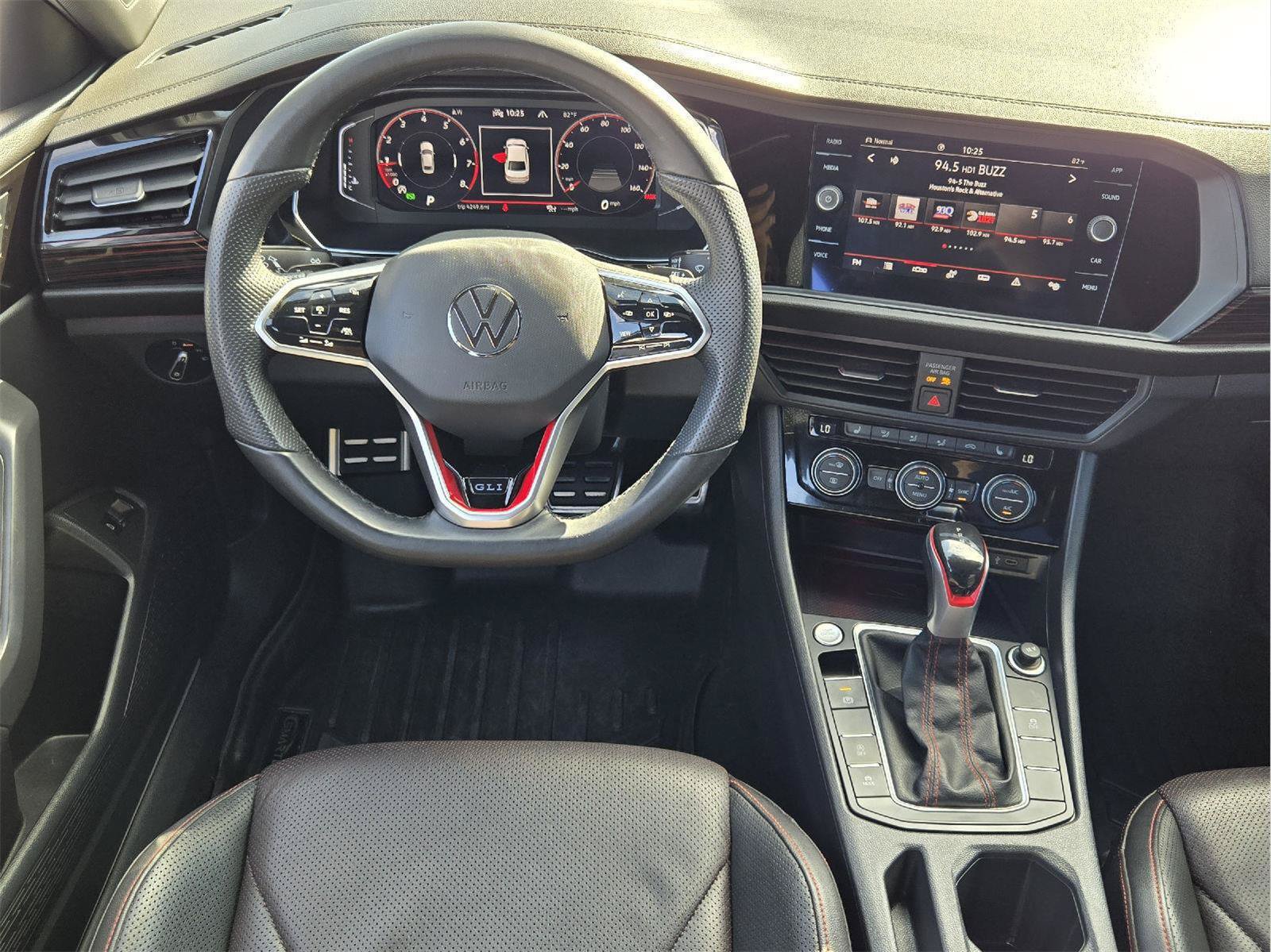 Used 2022 Volkswagen Jetta GLI Autobahn FWD image 26