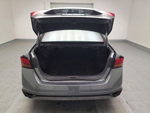 Used 2025 Nissan Altima 2.5 SV FWD image 29