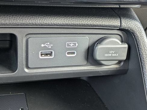 Used 2025 Honda Pilot EX-L image 24