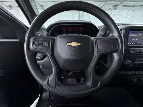 Used 2022 Chevrolet Silverado 1500 Custom image 10