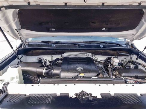Used 2017 Toyota Tundra SR5 RWD image 27