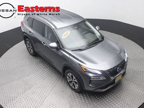 Used 2023 Nissan Rogue SV AWD/4WD image 3