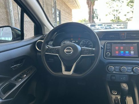 Used 2025 Nissan Versa SV FWD image 25
