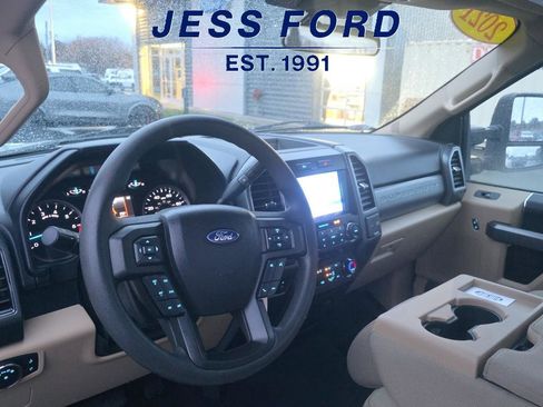 Used 2021 Ford F350 XLT w/ XLT Value Package image 12