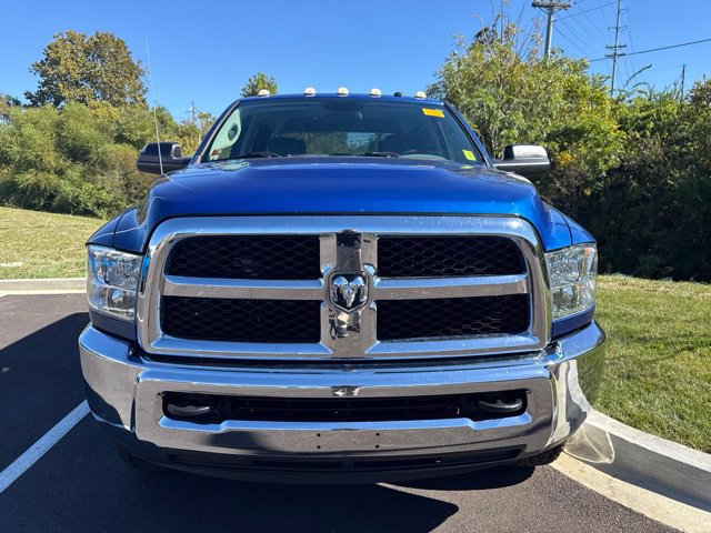 Used 2018 RAM 2500 Tradesman w/ Chrome Appearance Group AWD/4WD image 2