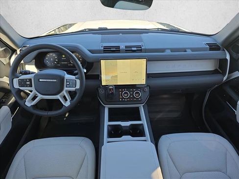 Used 2026 Land Rover Defender 110 S AWD/4WD image 9