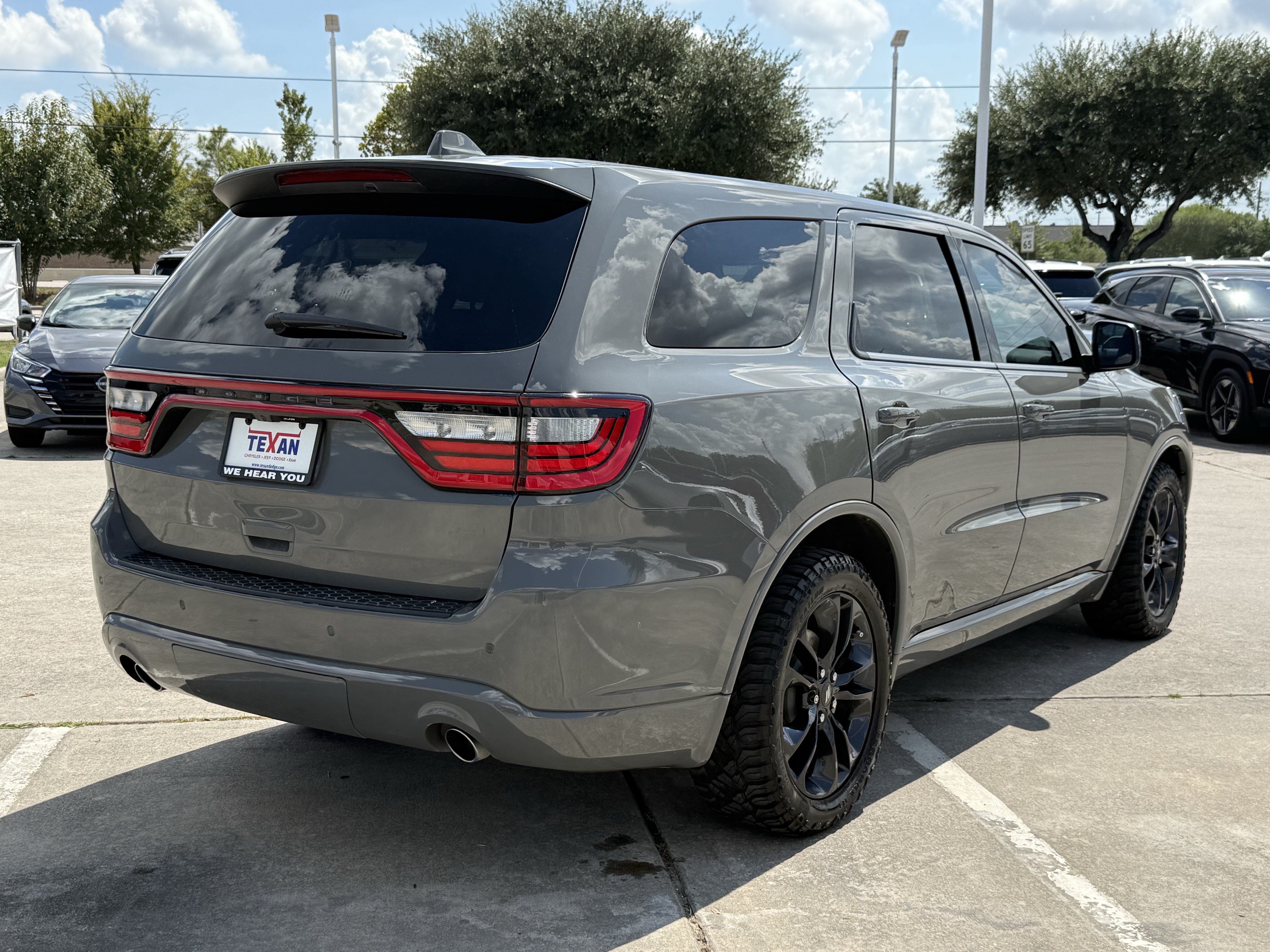 Used 2021 Dodge Durango GT w/ Blacktop Package RWD image 5