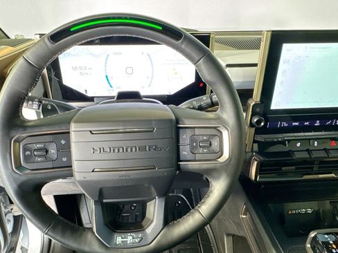 Used 2024 GMC Hummer EV 2X image 11