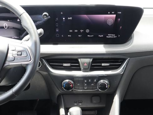 Used 2025 Buick Encore GX Preferred FWD image 15