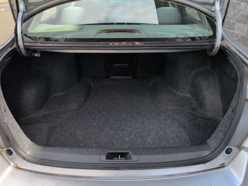 Used 2011 Honda Accord LX image 28