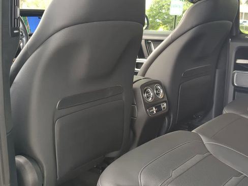 Used 2021 Mercedes-Benz G 63 AMG 4MATIC image 18