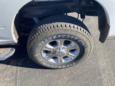 New 2025 RAM 2500 Big Horn AWD/4WD image 19