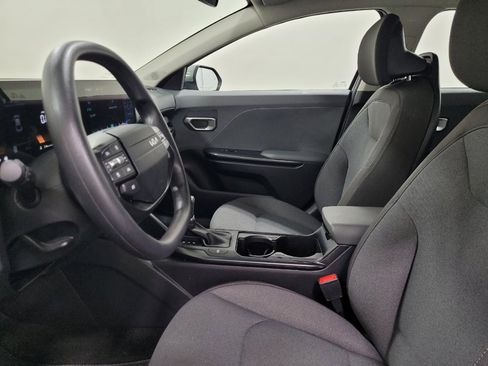 Used 2025 Kia K4 FWD image 17