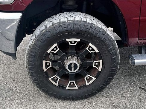 Used 2018 RAM 3500 Tradesman w/ Chrome Appearance Group image 35