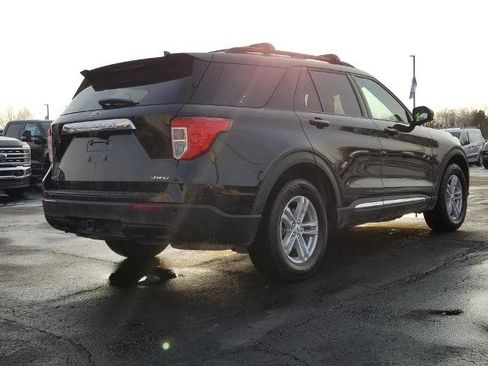 Certified 2021 Ford Explorer XLT w/ Class III Trailer Tow Package image 2
