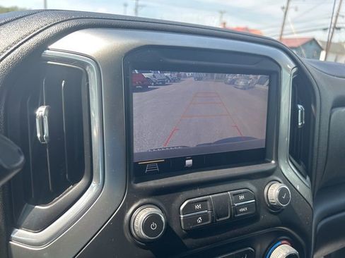 Used 2019 Chevrolet Silverado 1500 LT Trail Boss image 31