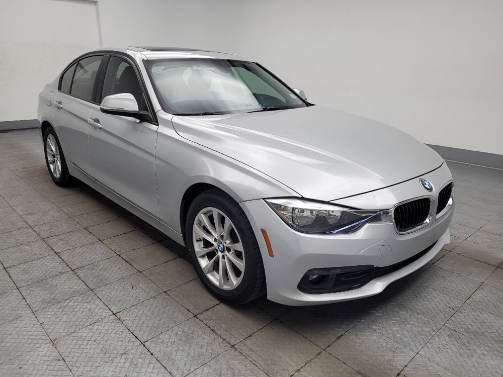 Used 2016 BMW 320i xDrive Sedan AWD/4WD image 13
