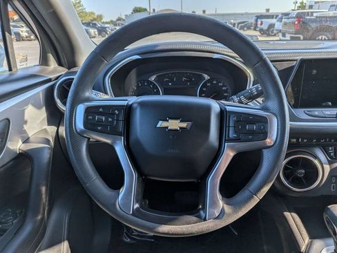 Used 2022 Chevrolet Blazer LT AWD/4WD image 19