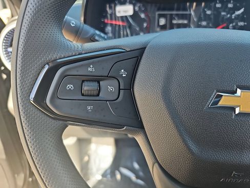 New 2026 Chevrolet Trax LS w/ LS Convenience Package FWD image 16