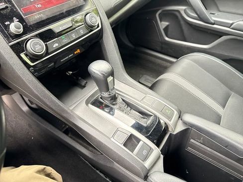 Used 2019 Honda Civic Sport image 23