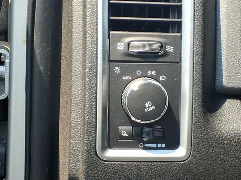 Used 2017 RAM 1500 Big Horn AWD/4WD image 13