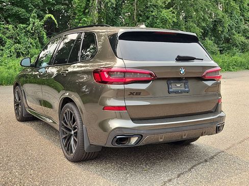 Used 2023 BMW X5 xDrive40i w/ Executive Package AWD/4WD image 3