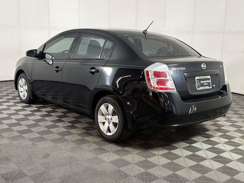 Used 2009 Nissan Sentra 2.0 FE+ FWD image 3