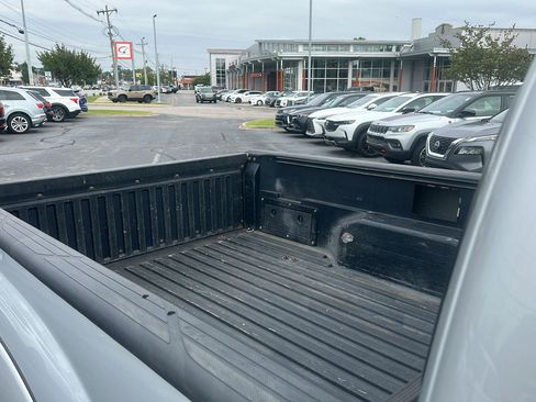 Used 2010 Toyota Tacoma PreRunner RWD image 12