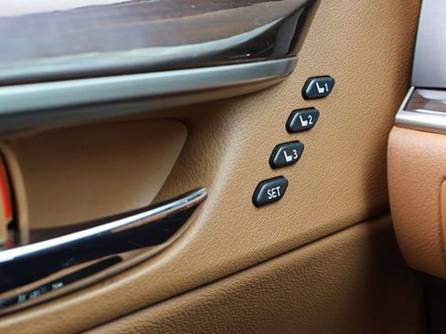 Used 2017 Lexus ES 350 w/ Luxury Package FWD image 39