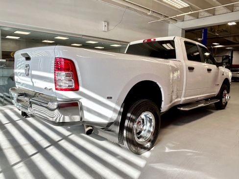 Used 2023 RAM 3500 Big Horn w/ Level 1 Equipment Group AWD/4WD image 12