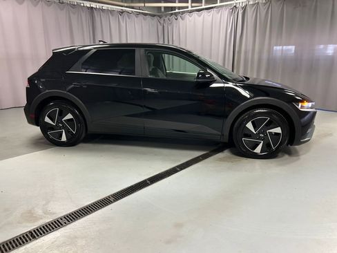 Used 2025 Hyundai Ioniq 5 SE image 8