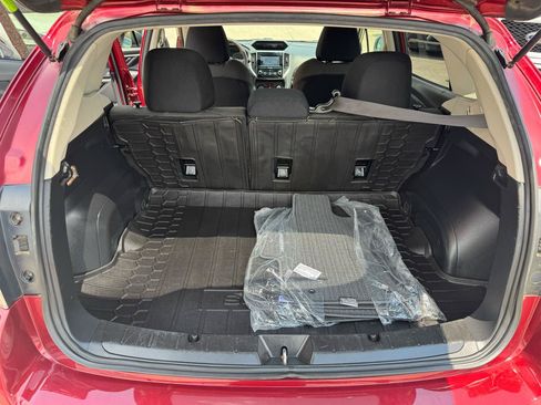 Used 2018 Subaru Crosstrek 2.0i AWD/4WD image 24