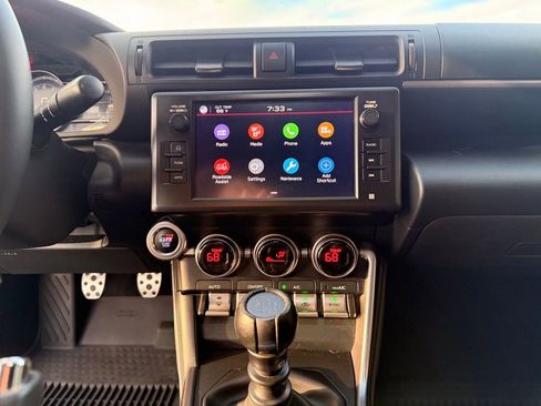 Used 2024 Toyota GR86 Premium w/ Performance Package RWD image 16